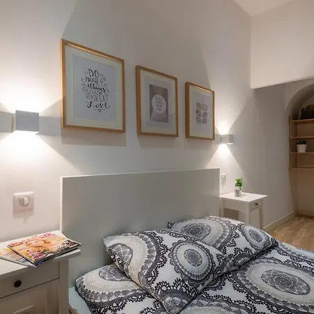 L'atelier, Loft Confortable Dans La Vieille Ville, Avec Climatisation